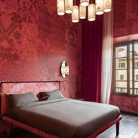 Hotel 25hours Piazza San Paolino