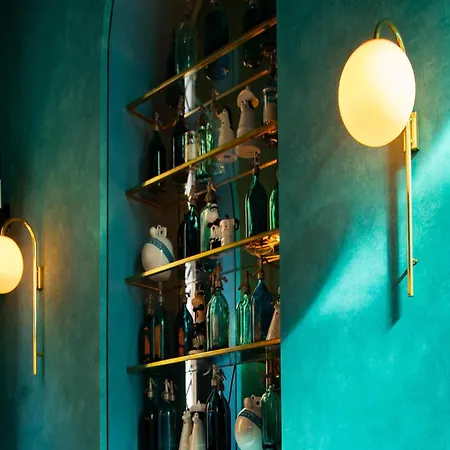 25hours Piazza San Paolino