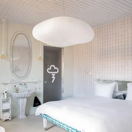 25hours Piazza San Paolino Hotel