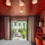 Hotel 25hours Piazza San Paolino