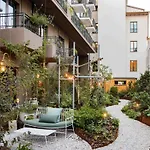 25hours Piazza San Paolino Hotel 4*