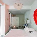 25hours Piazza San Paolino 4*