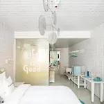 25hours Piazza San Paolino Hotell