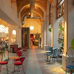 25hours Piazza San Paolino ホテル フィレンツェ