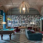 25hours Piazza San Paolino 4*