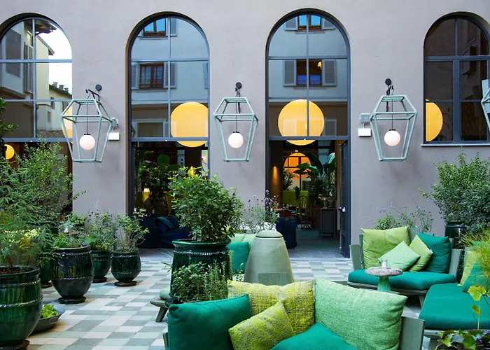 25hours Piazza San Paolino Florença