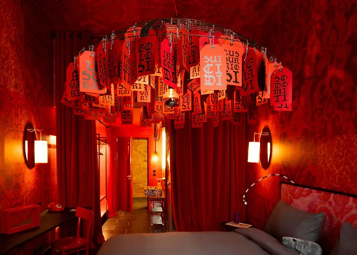 25hours Piazza San Paolino Hotel