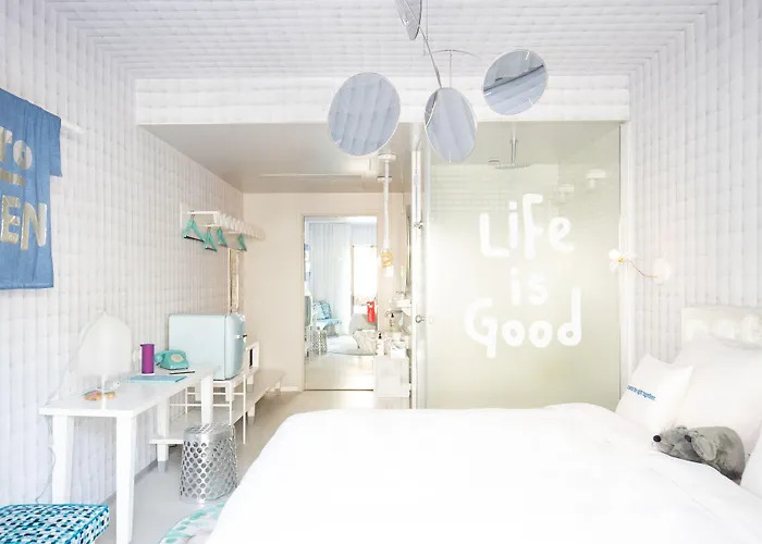 25hours Piazza San Paolino Hotel Florença