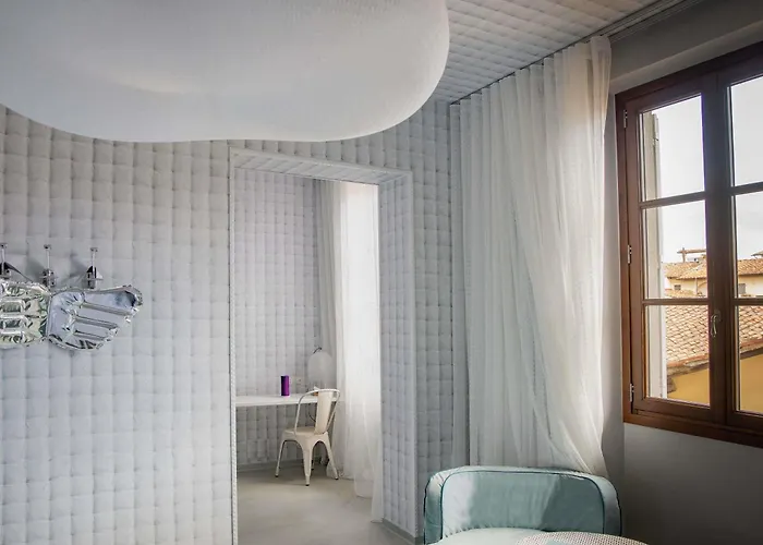 25hours Piazza San Paolino 4* Florença