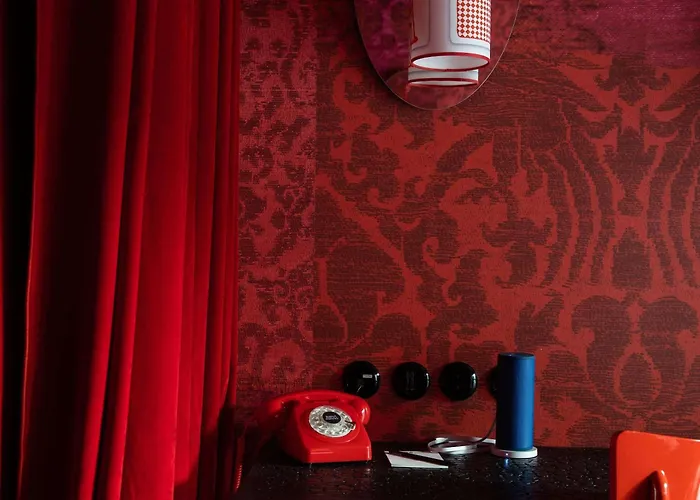 25hours Piazza San Paolino Hotel